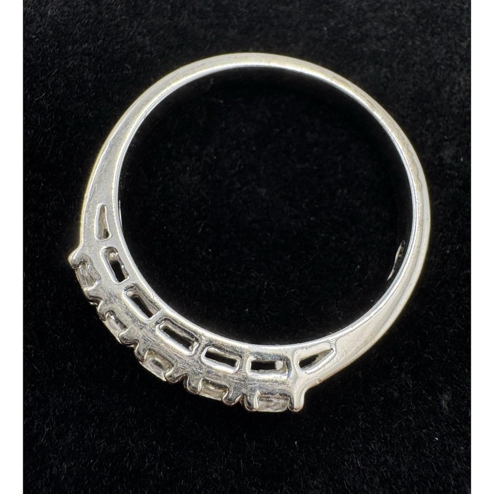 Avon Cubic‎ Zirconia Five Stone Band Engagement Promise Ring Size 11 - Picture 5 of 8